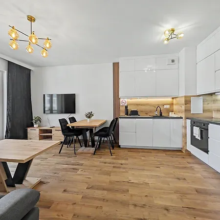 Dream Team Krolowej Jadwigi Apartment